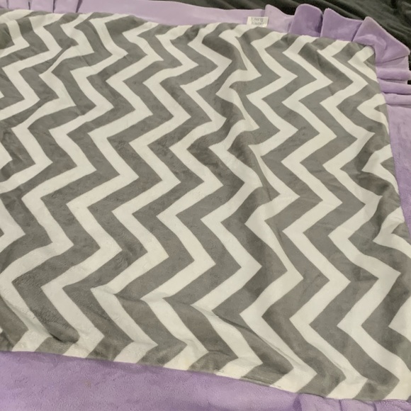 Swankie Blankie Gray Chevron with Purple Trim Blanket - Picture 5 of 5